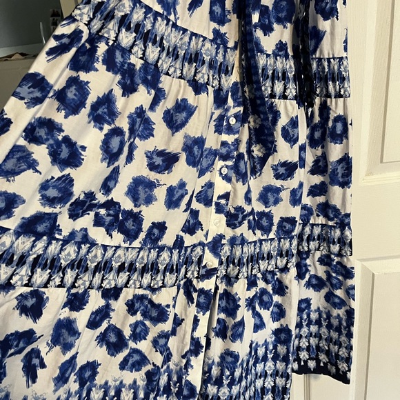Abercrombie & Fitch Blue and White Dress - Picture 5 of 6